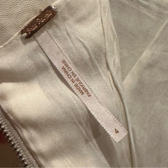Free People White Polyurethane “pleather” Mini Skirt w/ Lining Women’s Size 4 - Picture 6 of 9